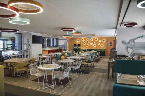 Ibis Styles Athens Routes in Athene — foto 7