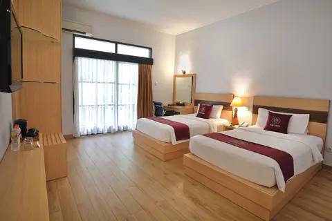 Hotel Puri Saron Seminyak in Kuta — foto 26