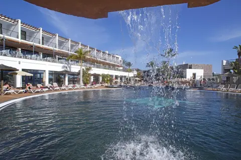 Hotel Mirador Papagayo by LIVVO in Yaiza — foto 28