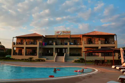 Tsokas Hotel Appartementen in Δημοτική Ενότητα Μεθώνης — foto 2