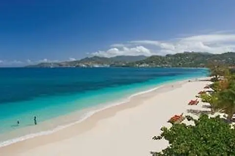 Coyaba Beach Resort in Saint George's — foto 9