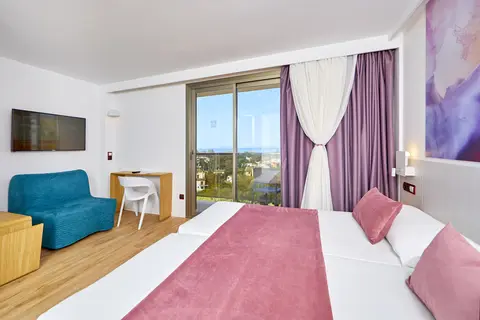 MLL Mediterranean Bay in Palma — foto 8