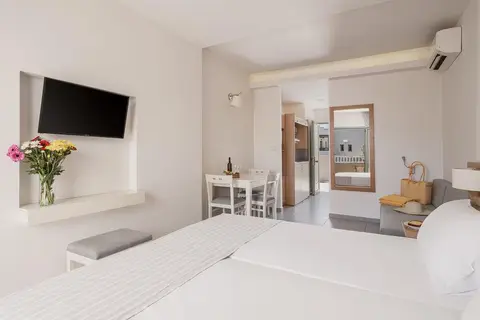 Erato Aparthotel - adults only in Πλατανιάς — foto 10