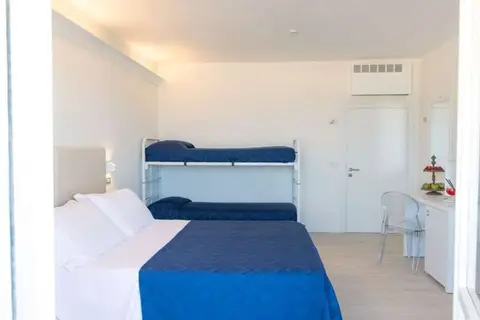 Hotel Kiss in Cervia, foto 4