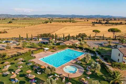 Vakantiepark Le Corti Di Montepitti foto 13