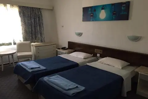 Sunflower Hotel Apartments in Larnaca, foto 8