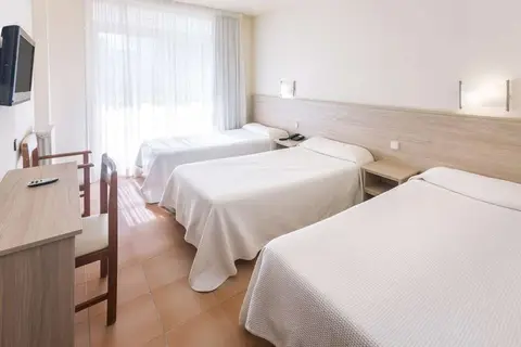 Ponient Marinada Aparthotel by PortAventura W in Salou — foto 3
