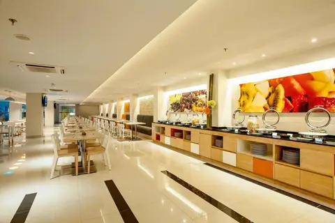 Harris Hotel Seminyak in Kuta, foto 13