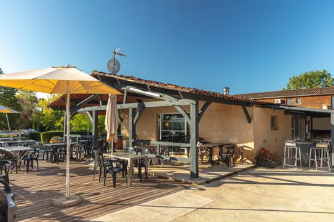 Camping Le Mas De Sireuil) foto 23