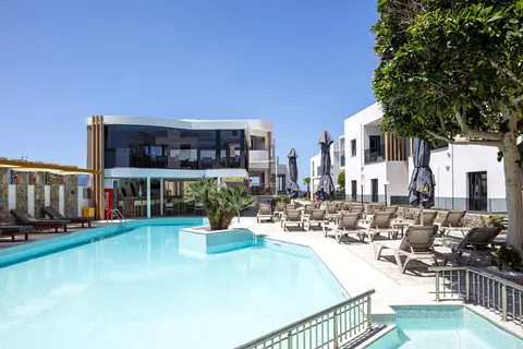 Golden Bay Hotel & Bungalows in Δημοτική Ενότητα Γουβών — foto 23