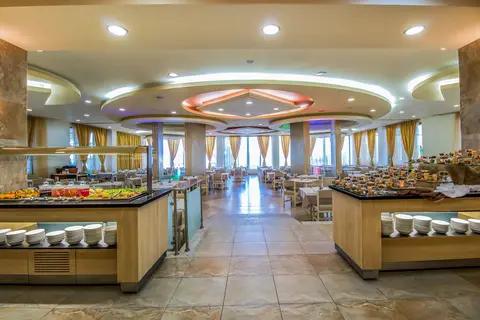 Pegasos Deluxe Beach Hotel in Φαληράκι — foto 12