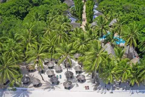 Pinewood Beach Resort & Spa in Kasemeni ward — foto 2
