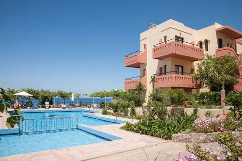 Ekavi Apartments in Agia Marina — foto 17