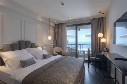 Vivid Blue Serenity Resort in Budva — foto 25