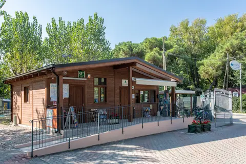 Pini Beach Village in Ravenna — foto 17
