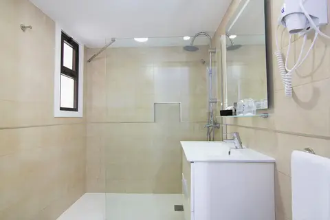 Portonovo Apartmentos in Las Palmas de Gran Canaria — foto 26