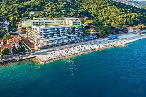 Carine Hotel Park in Bijela — foto 11