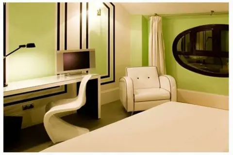 Mariposa Hotel in Málaga — foto 17