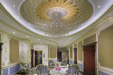 Royal Rose Abu Dhabi, a Curio Collection by Hilton Affiliated Hotel in الدَّانَةْ — foto 19