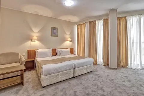 Continental Hotel in СПА център Ривиера Бийч — foto 17