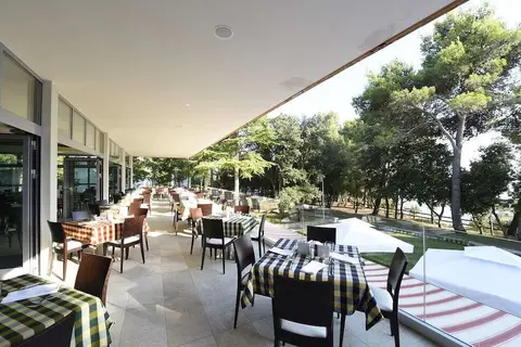 Crvena Luka Resort in Biograd na Moru — foto 8