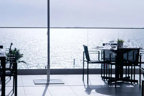 Radisson Blu Resort & Spa Ajaccio Bay in Albitreccia — foto 8