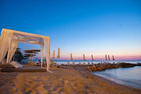 White Suites Resort in Δημοτική Ενότητα Κασσάνδρας — foto 29
