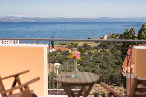 Sunrise Resort Hotel in Molyvos — foto 3