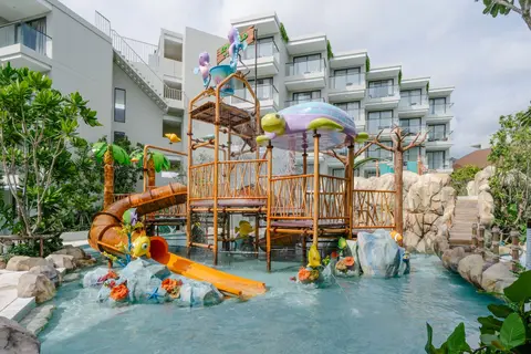 Phuket Emerald Beach Resort in ตำบลกะรน — foto 2