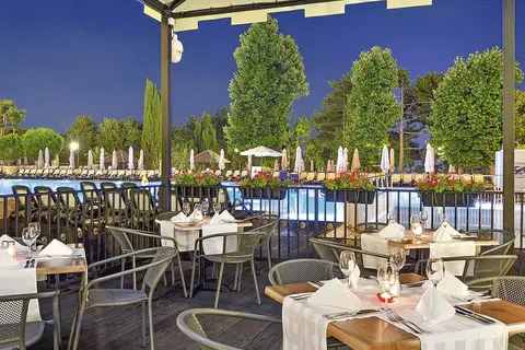 Melia Grand Hermitage in Дентална клиника „Медика 3 Дент“ — foto 8