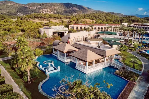 TUI BLUE Tropical foto 1