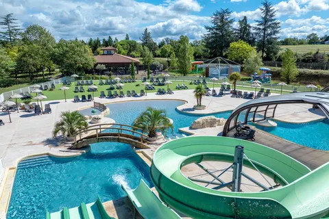 Camping Le Lac De Thoux foto 2