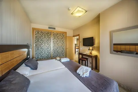 Holiday World Polynesia Hotel in Benalmadena — foto 16