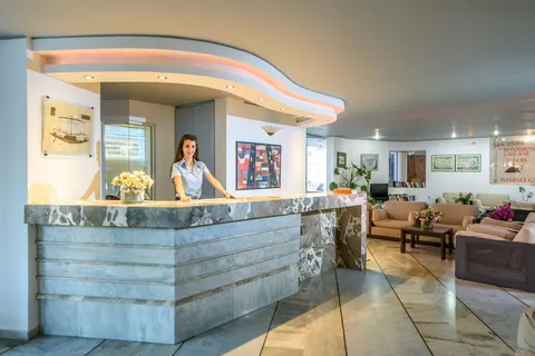Alia Beach in Chersonisos Municipal Unit — foto 20