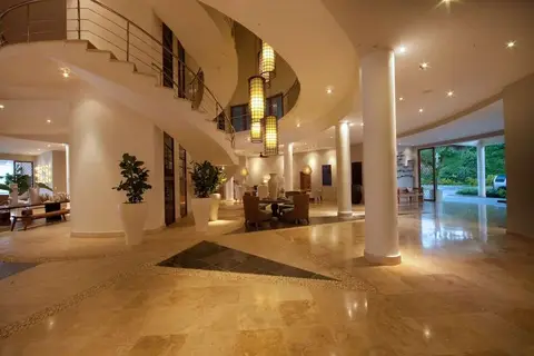 The Bannister Hotel & Yacht Club in Santa Bárbara de Samaná — foto 12
