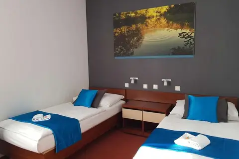 Color Hotel in Bratislava — foto 12