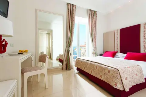 Hotel Corallo Sorrento in Sant'Agnello — foto 7