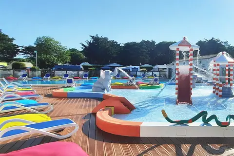 Camping Au Val De Loire En Ré in Le Bois-Plage-en-Ré — foto 3