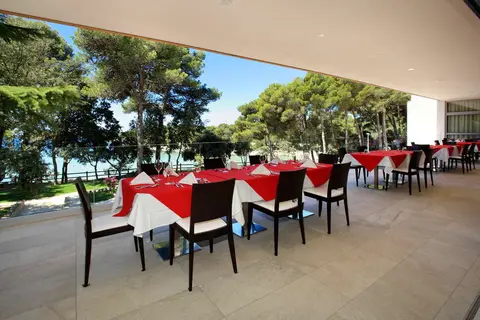 Crvena Luka Resort in Biograd na Moru — foto 14