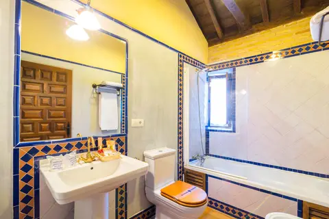 Casa del Capitel Nazari in Granada — foto 22