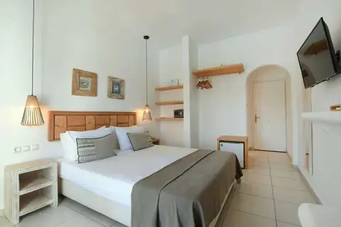 Paros Bay in Παροικιά — foto 3
