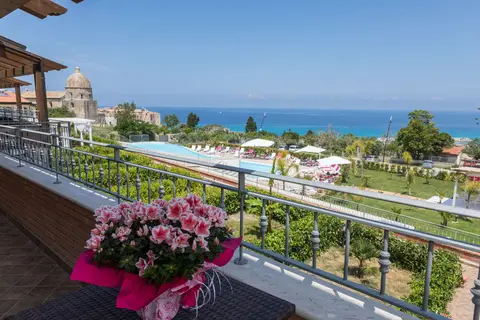 Sentido Michelizia Tropea Resort in Rome — foto 5
