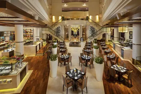 Beach Rotana - all suites in الزَّاهية — foto 10