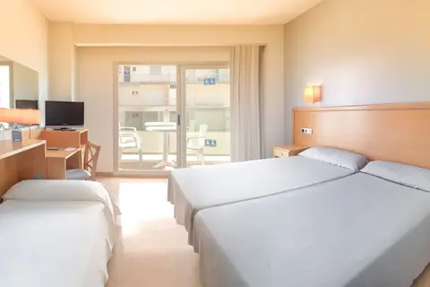 Hotel RH Gijon in Benlloc — foto 11