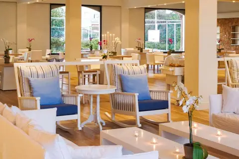 Sandy Beach Hotel & Spa in Πύλα - Pile — foto 20