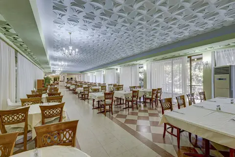 Hotel Shipka in СПА център Ривиера Бийч — foto 23