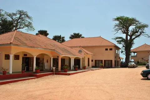 Lemon Creek Hotel Resort in Sukuta — foto 16