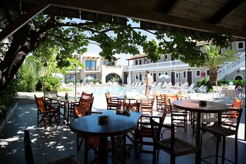 Lazaros Hotel Apartments in Zakynthos — foto 28