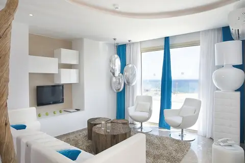 Althea Kalamies Luxury Villas in Παραλίμνι — foto 7