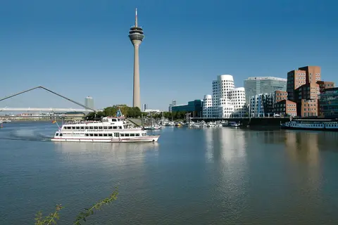 Over de Rijn naar Koblenz met mps Serenade 2 in Rijn — foto 14